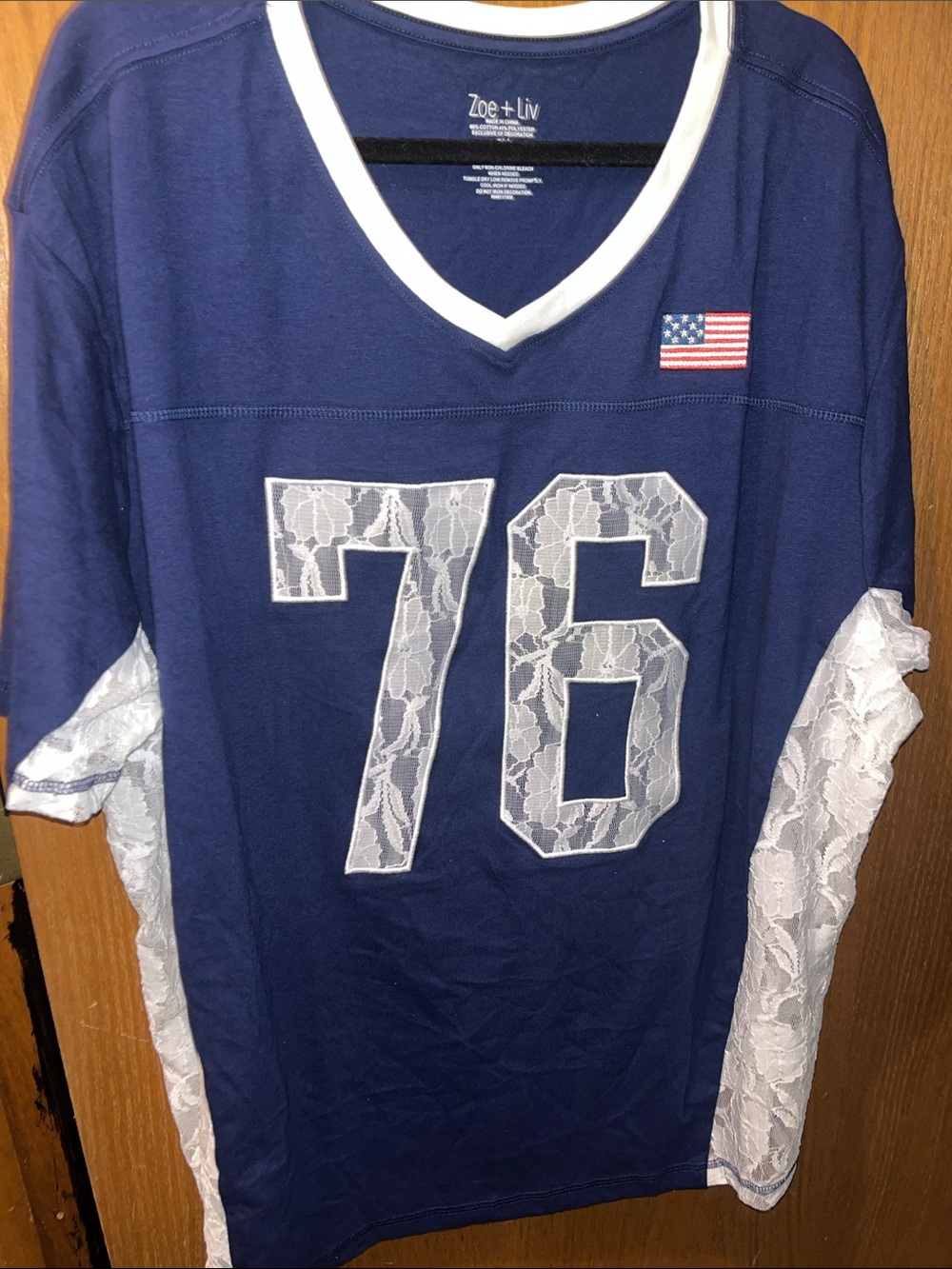 Zoe + Liv Navy V-Neck Jersey with White Lace '76 NWOT